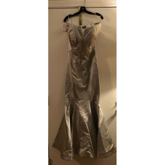 NWT $4K ZAC POSEN OFF THE SHOULDER DOVE GRAY DUCHESS SATIN MERMAID GOWN SIZE 4 - Picture 3 of 5